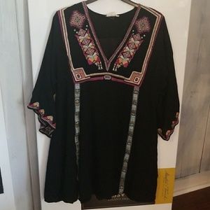 Entro large tunic/dress black embroidery boho